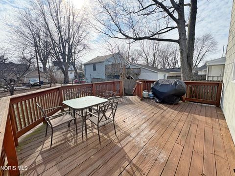 Tiny photo for 136 E Leroy Avenue, Bowling Green, OH 43402 (MLS # 10004179)