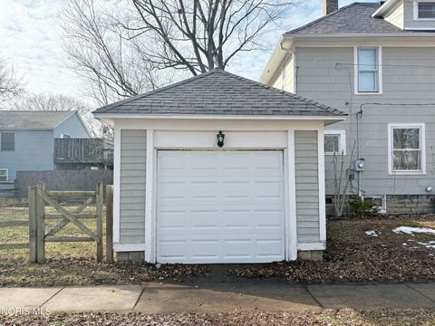 Tiny photo for 136 E Leroy Avenue, Bowling Green, OH 43402 (MLS # 10004179)
