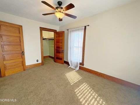 Tiny photo for 136 E Leroy Avenue, Bowling Green, OH 43402 (MLS # 10004179)