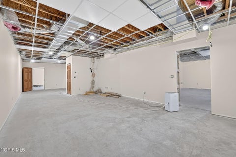 Tiny photo for 125 W Edgar Avenue, Findlay, OH 45840 (MLS # 10013081)