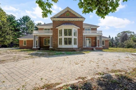 Photo of 125 W Edgar Avenue, Findlay, OH 45840 (MLS # 10013081)