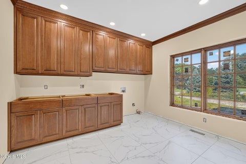 Tiny photo for 125 W Edgar Avenue, Findlay, OH 45840 (MLS # 10013081)