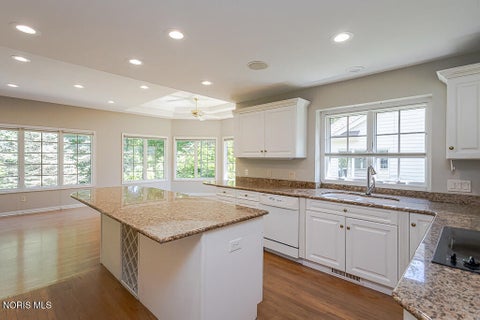 Tiny photo for 3428 Amberwood Lane, Toledo, OH 43617 (MLS # 10008550)