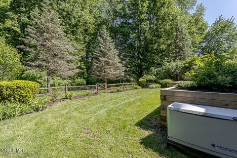 Tiny photo for 3428 Amberwood Lane, Toledo, OH 43617 (MLS # 10008550)