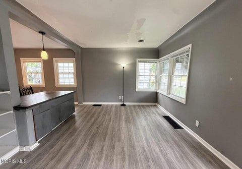 Tiny photo for 3168 Douglas Road, Toledo, OH 43606 (MLS # 10012781)