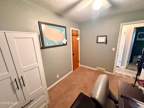 Tiny photo for 3431 Blairmont Avenue, Toledo, OH 43614 (MLS # 10007488)