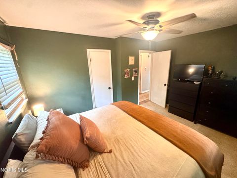 Tiny photo for 3431 Blairmont Avenue, Toledo, OH 43614 (MLS # 10007488)