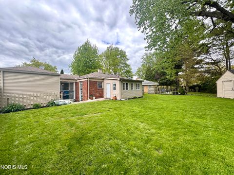 Tiny photo for 3431 Blairmont Avenue, Toledo, OH 43614 (MLS # 10007488)
