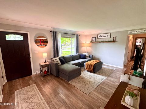 Tiny photo for 3431 Blairmont Avenue, Toledo, OH 43614 (MLS # 10007488)