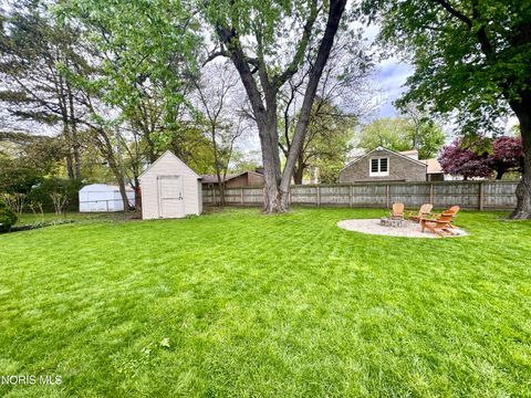 Tiny photo for 3431 Blairmont Avenue, Toledo, OH 43614 (MLS # 10007488)