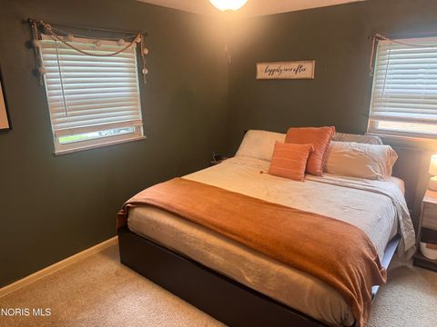 Tiny photo for 3431 Blairmont Avenue, Toledo, OH 43614 (MLS # 10007488)