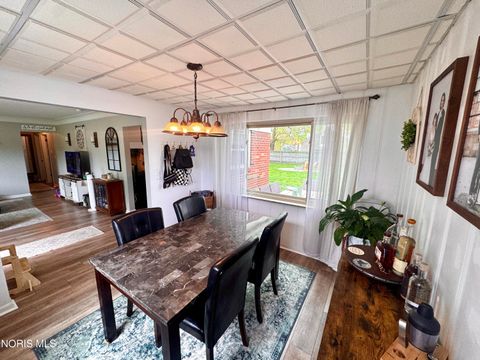 Tiny photo for 3431 Blairmont Avenue, Toledo, OH 43614 (MLS # 10007488)