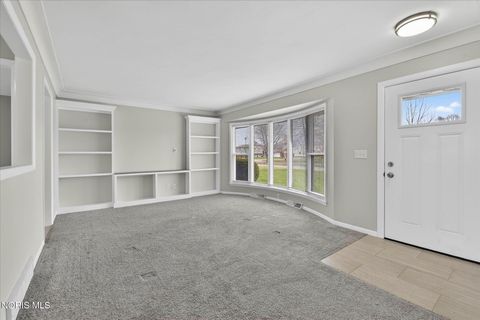 Tiny photo for 5159 Grosse Point Parkway, Toledo, OH 43611 (MLS # 10005358)