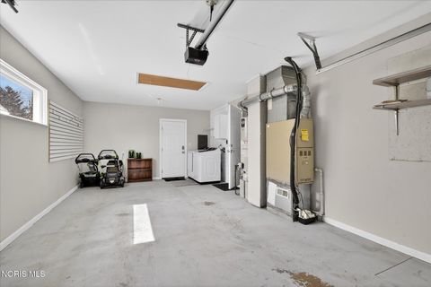 Tiny photo for 5159 Grosse Point Parkway, Toledo, OH 43611 (MLS # 10005358)