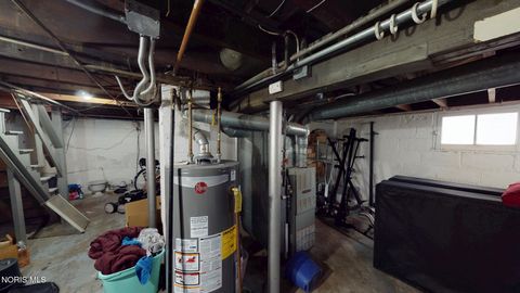 Tiny photo for 333 Danberry Street, Toledo, OH 43609 (MLS # 10004397)