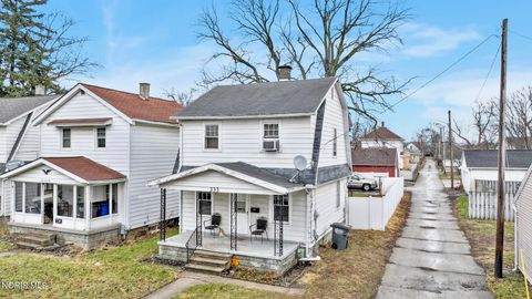 Tiny photo for 333 Danberry Street, Toledo, OH 43609 (MLS # 10004397)