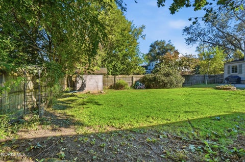 Tiny photo for 1929 Dority Road, Toledo, OH 43615 (MLS # 10014387)