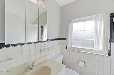 Tiny photo for 1929 Dority Road, Toledo, OH 43615 (MLS # 10014387)