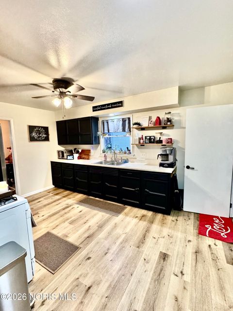 Tiny photo for 2944 Daleford Drive, Toledo, OH 43614 (MLS # 10003793)