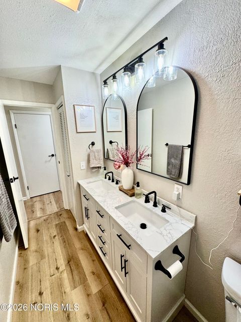 Tiny photo for 2944 Daleford Drive, Toledo, OH 43614 (MLS # 10003793)