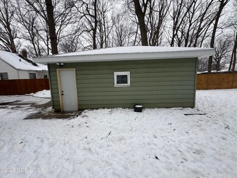 Tiny photo for 2944 Daleford Drive, Toledo, OH 43614 (MLS # 10003793)