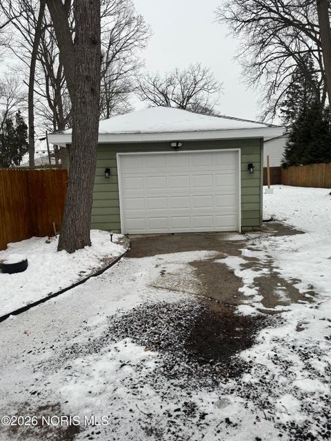 Tiny photo for 2944 Daleford Drive, Toledo, OH 43614 (MLS # 10003793)