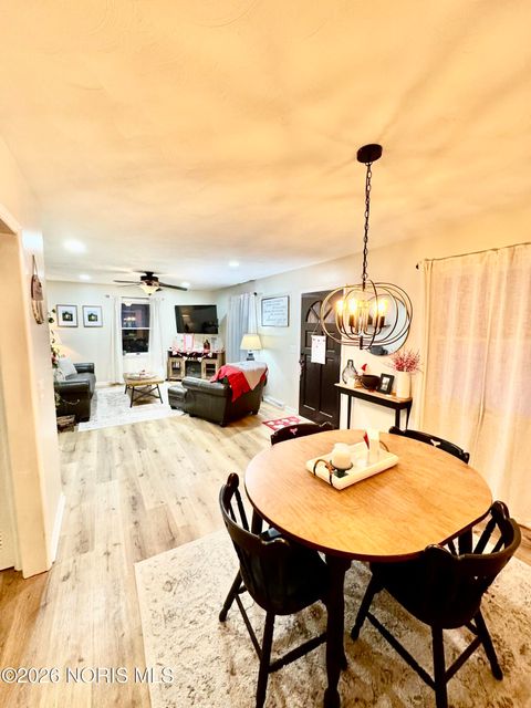 Tiny photo for 2944 Daleford Drive, Toledo, OH 43614 (MLS # 10003793)