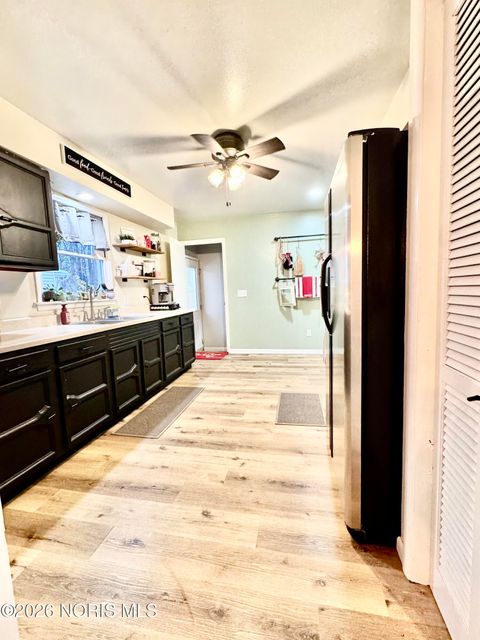 Tiny photo for 2944 Daleford Drive, Toledo, OH 43614 (MLS # 10003793)