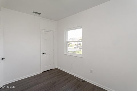 Tiny photo for 346 E Streicher Street, Toledo, OH 43608 (MLS # 10009788)