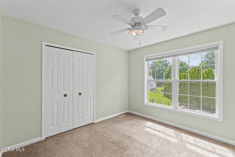 Tiny photo for 712 Whisperlake Road, Holland, OH 43528 (MLS # 10012001)