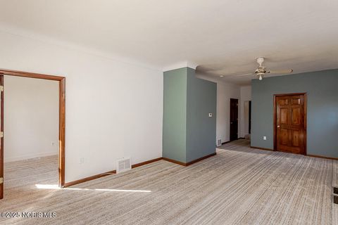 Tiny photo for 3519 Terrace Drive, Toledo, OH 43611 (MLS # 10002448)