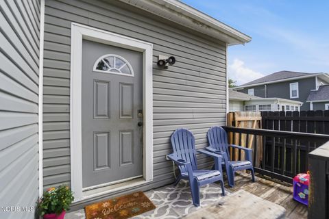 Tiny photo for 221 E Broadway Street, North Baltimore, OH 45872 (MLS # 10007741)