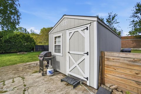 Tiny photo for 221 E Broadway Street, North Baltimore, OH 45872 (MLS # 10007741)