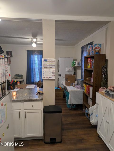 Tiny photo for 1017 Wayne Avenue, Defiance, OH 43512 (MLS # 10004571)