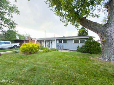 Tiny photo for 1001 Village Trail Road, Maumee, OH 43537 (MLS # 10011287)