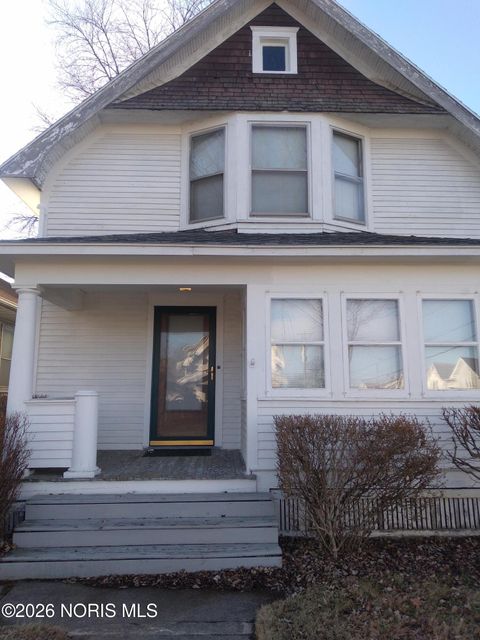 Photo of 4245 Burnham Avenue, Toledo, OH 43612 (MLS # 10003120)