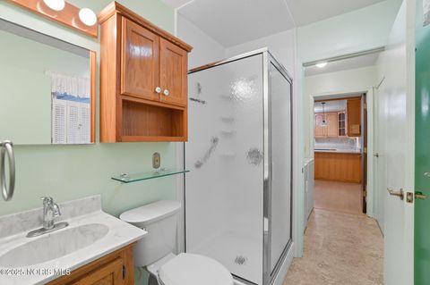Tiny photo for 112 Tyler Drive, Walbridge, OH 43465 (MLS # 10000217)