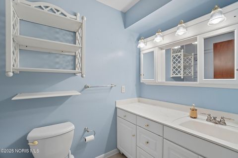 Tiny photo for 112 Tyler Drive, Walbridge, OH 43465 (MLS # 10000217)