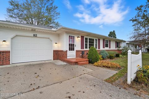 Tiny photo for 112 Tyler Drive, Walbridge, OH 43465 (MLS # 10000217)