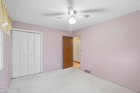 Tiny photo for 112 Tyler Drive, Walbridge, OH 43465 (MLS # 10000217)