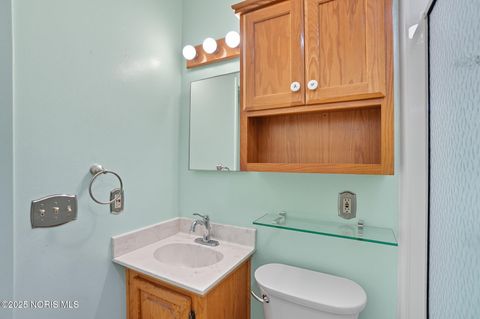 Tiny photo for 112 Tyler Drive, Walbridge, OH 43465 (MLS # 10000217)