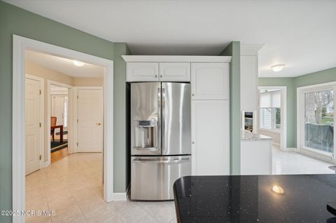 Tiny photo for 7736 Woodstone Drive, Maumee, OH 43537 (MLS # 10002113)