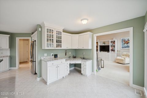 Tiny photo for 7736 Woodstone Drive, Maumee, OH 43537 (MLS # 10002113)