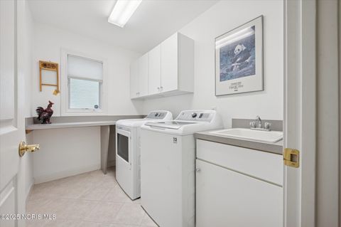 Tiny photo for 7736 Woodstone Drive, Maumee, OH 43537 (MLS # 10002113)