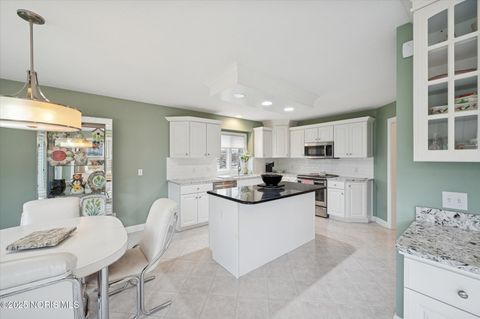 Tiny photo for 7736 Woodstone Drive, Maumee, OH 43537 (MLS # 10002113)