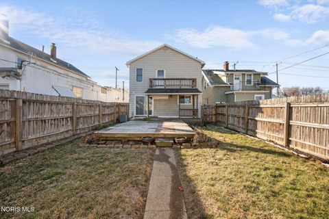 Tiny photo for 1703 Nevada Street, Toledo, OH 43605 (MLS # 10004668)