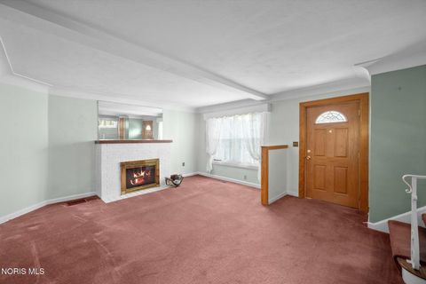 Tiny photo for 1703 Nevada Street, Toledo, OH 43605 (MLS # 10004668)