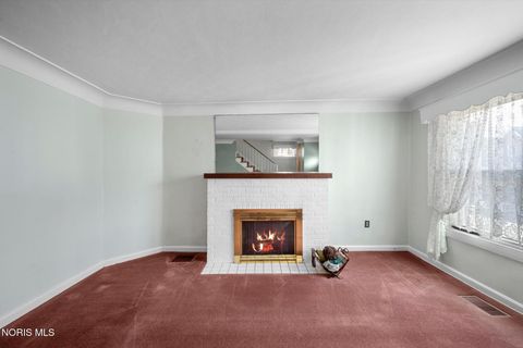 Tiny photo for 1703 Nevada Street, Toledo, OH 43605 (MLS # 10004668)