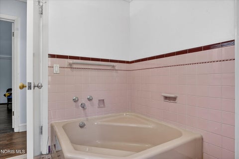 Tiny photo for 3700 W Bancroft Street, Ottawa Hills, OH 43606 (MLS # 10012426)