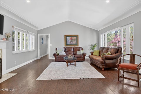 Tiny photo for 3700 W Bancroft Street, Ottawa Hills, OH 43606 (MLS # 10012426)